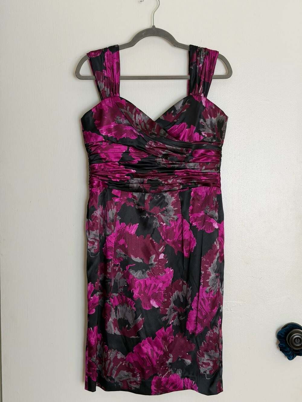 Jones New York Black Purple Floral Ruched Sheath Dress